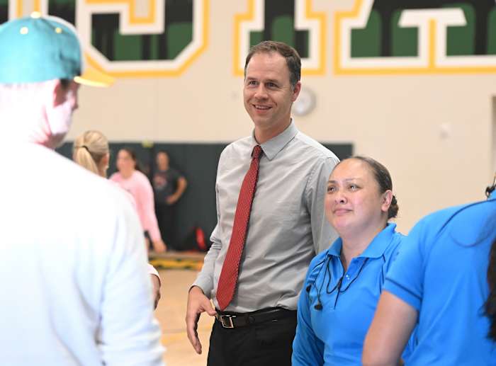Mira Costa vs. Mater Dei girls volleyball by Heston Quan 8-29-23082920232